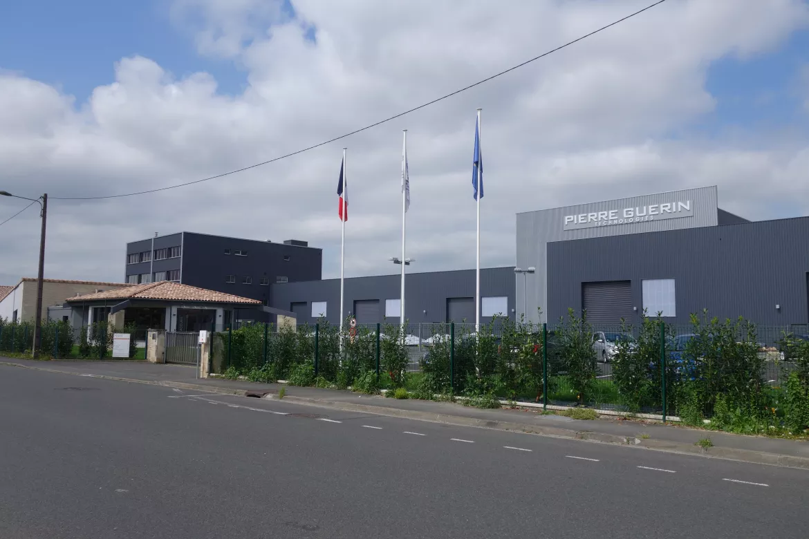 Vue de l'Usine de Niort - Pierre Guerin